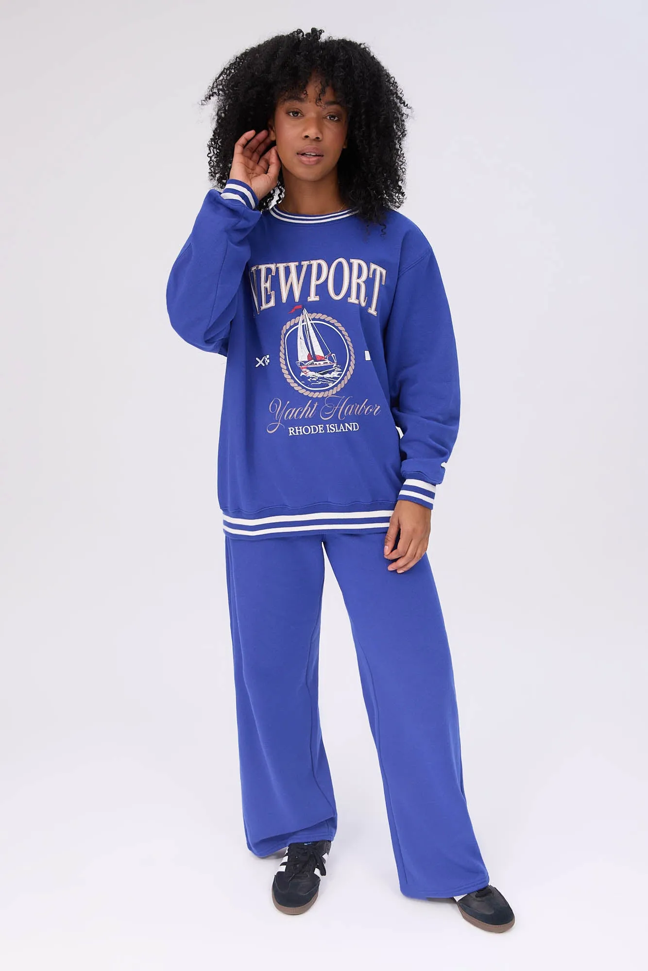 Graphic Crew Neck Sweatshirt