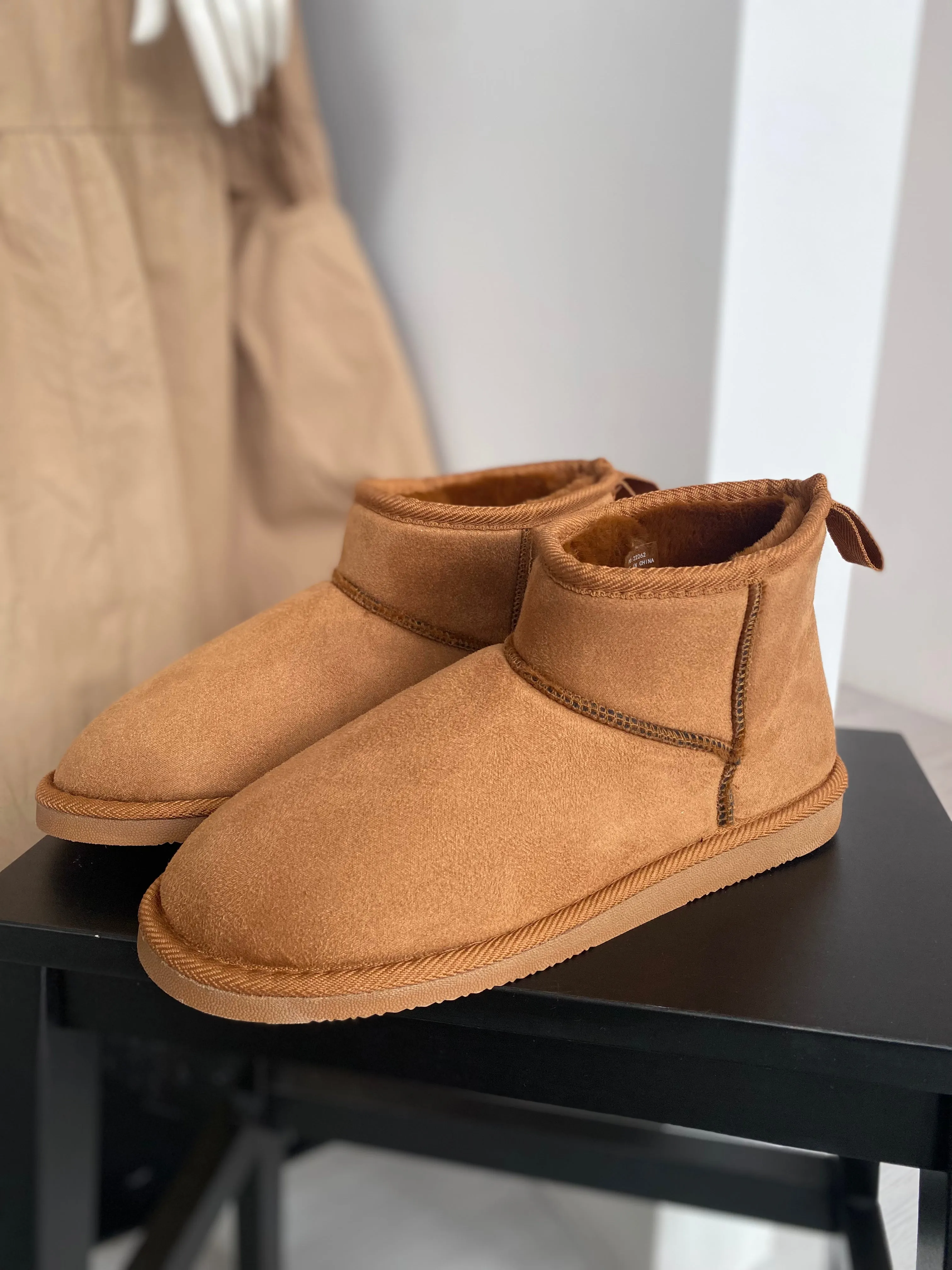 Ultra Mini Boot  - Chesnut